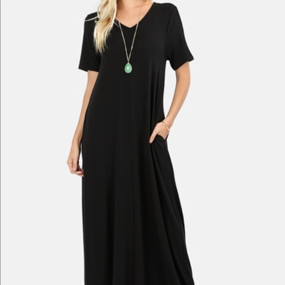 🎉Host Pick🎉 V-neck Maxi Dress with pockets